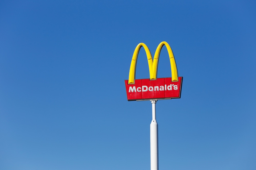 Project Post-Mortems: Lessons from the McDonald's Arch Deluxe Burger ...