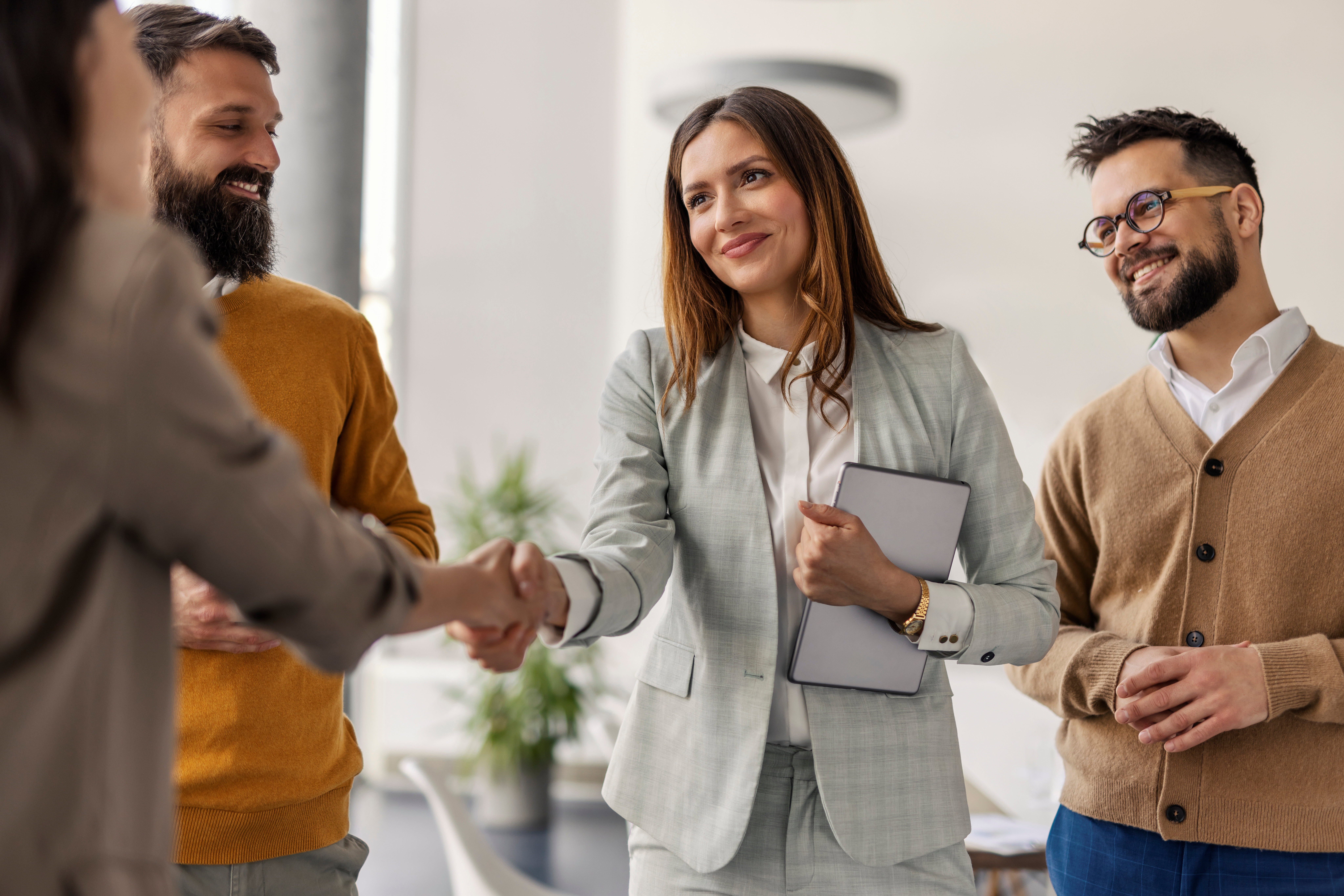 Cloud Corporate Training Win Bigger Clients